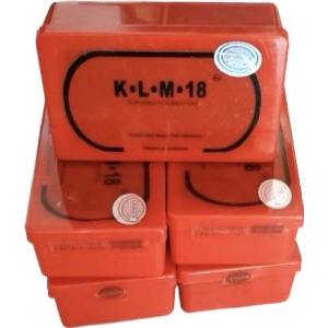 K.L.M. 18