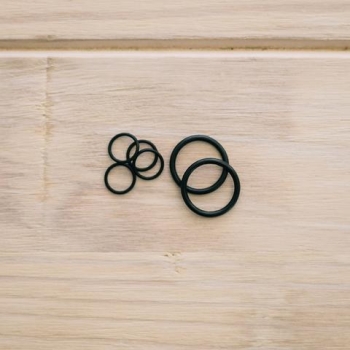 o-ring-set-4-x-little-o-rings-and-2-x-big-o-rings-for-the-ball-valve-and-racking-arm