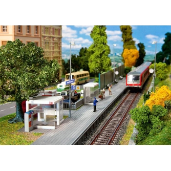 ho-paradero-de-autobus-moderno-con-plataforma